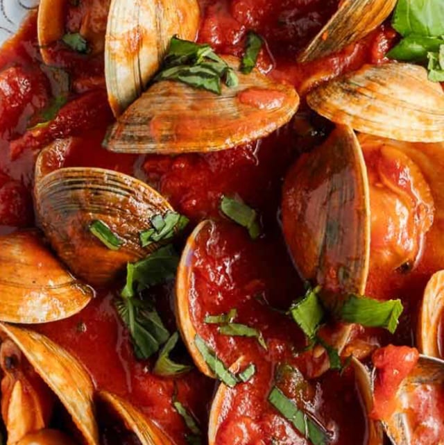 Clams Marinara.