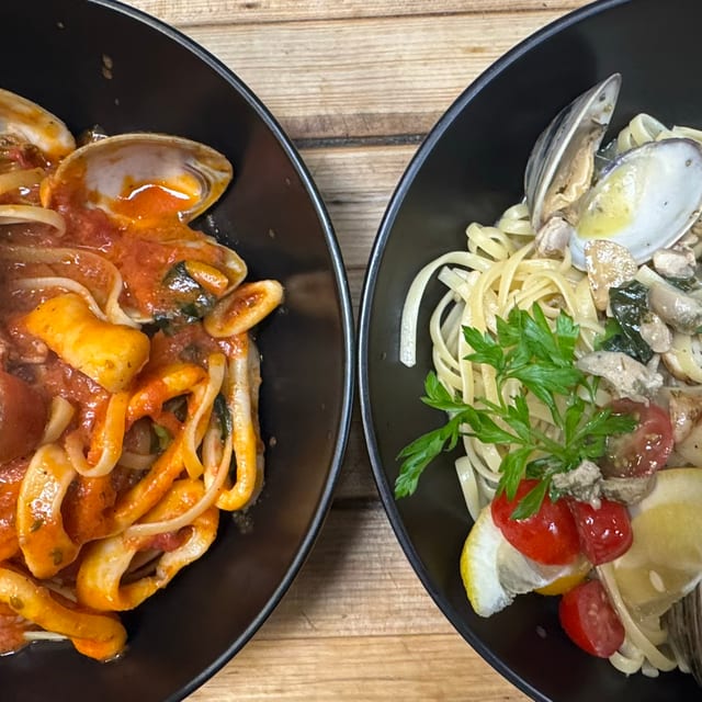 Red or White Clam Sauce Pasta.