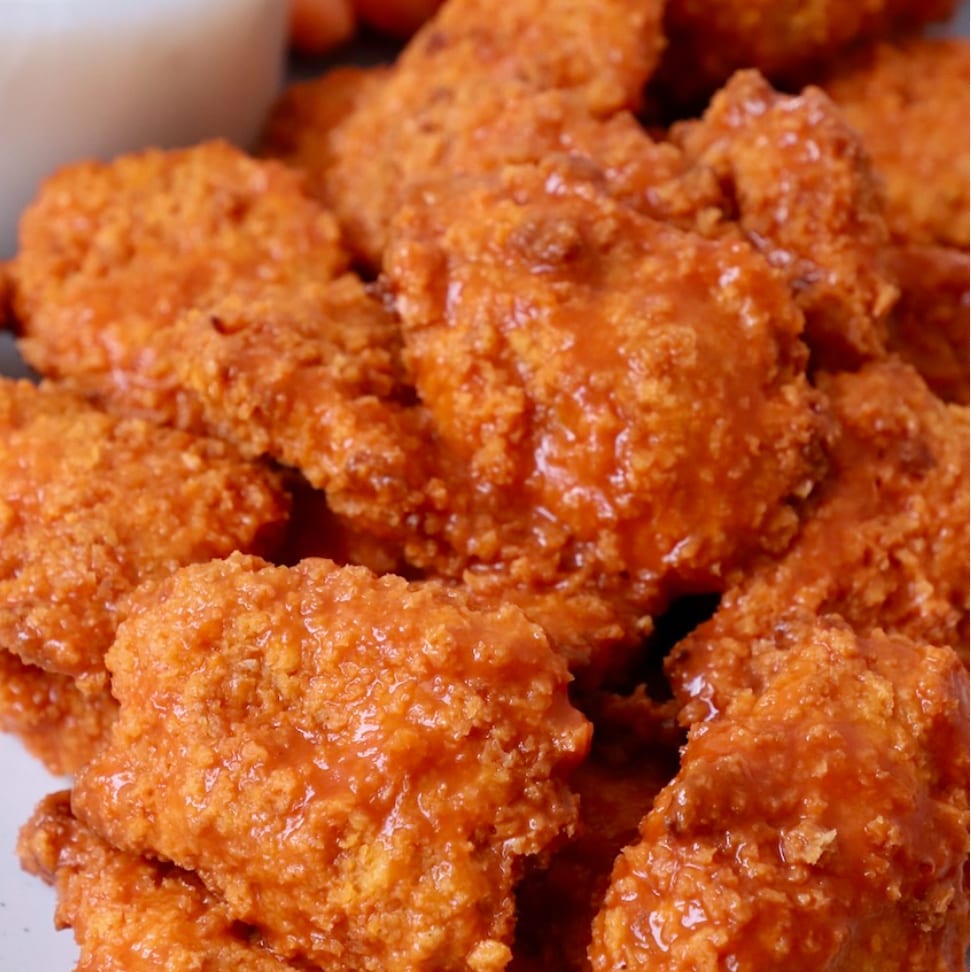 Buffalo Wings (8).