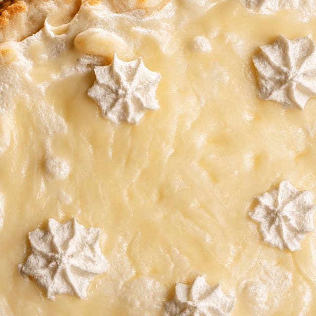 4 Cheese White Pizza.